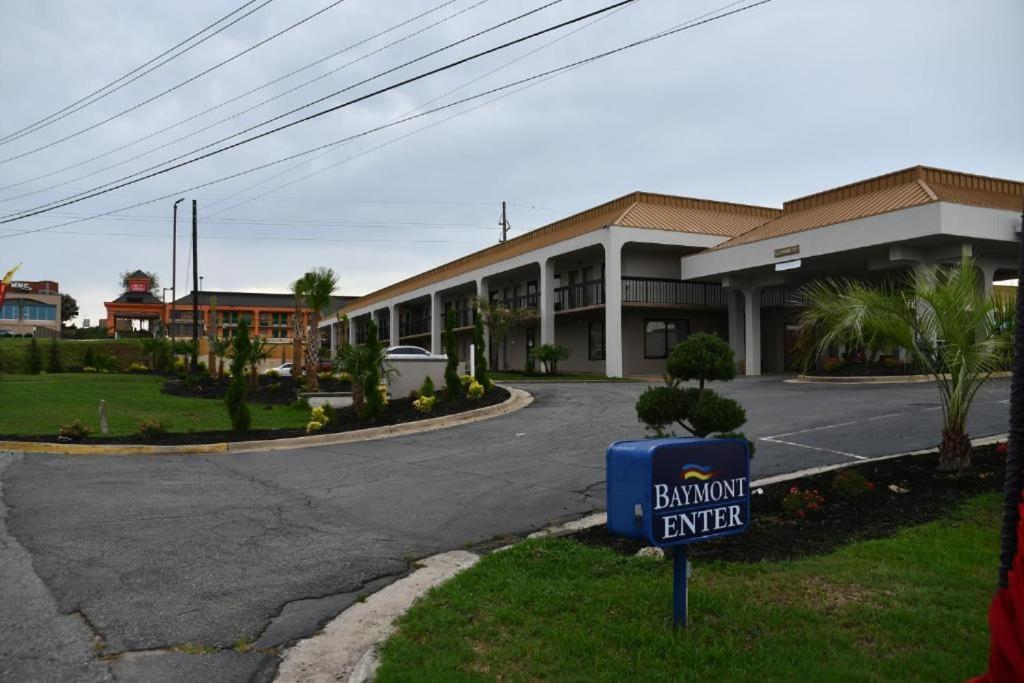 Baymont By Wyndham Macon I-75 Motel Bagian luar foto
